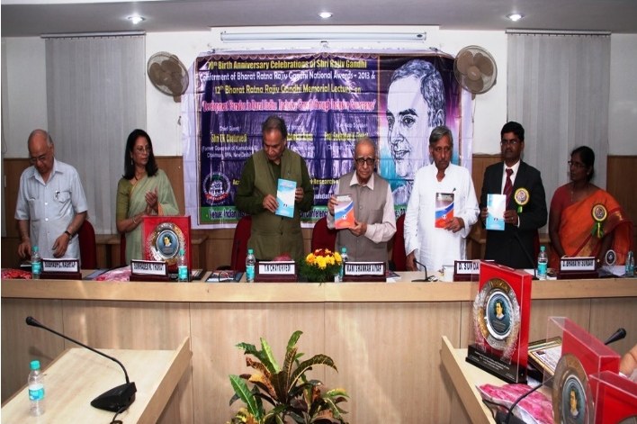 Shri T.N. Chaturvedi